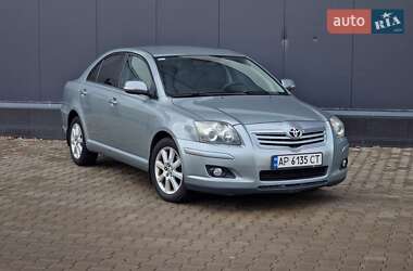 Седан Toyota Avensis 2008 в Киеве