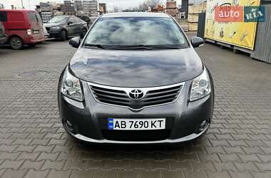 Седан Toyota Avensis 2009 в Виннице