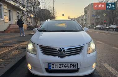 Універсал Toyota Avensis 2010 в Одесі