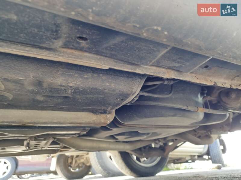 Ліфтбек Toyota Avensis 2008 в Хоролі