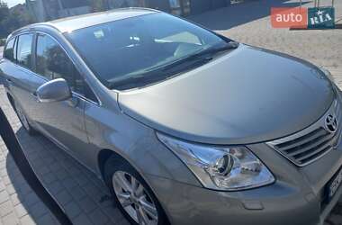 Універсал Toyota Avensis 2009 в Рівному