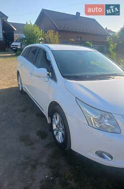 Універсал Toyota Avensis 2010 в Перегінське