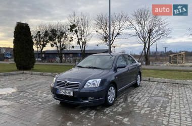 Седан Toyota Avensis 2006 в Рудки