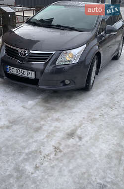 Універсал Toyota Avensis 2010 в Львові