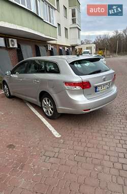 Универсал Toyota Avensis 2010 в Киеве