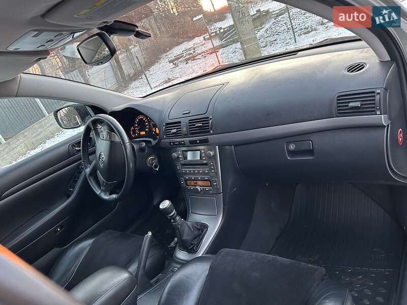 Универсал Toyota Avensis 2007 в Бершади