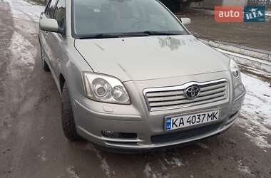 Ліфтбек Toyota Avensis 2004 в Борщеві