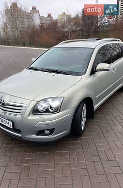 Універсал Toyota Avensis 2007 в Києві