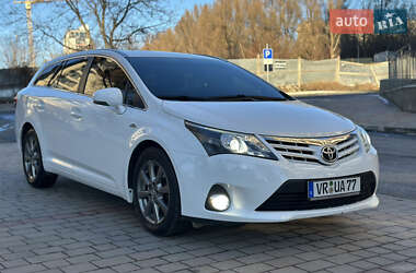 Універсал Toyota Avensis 2012 в Тернополі