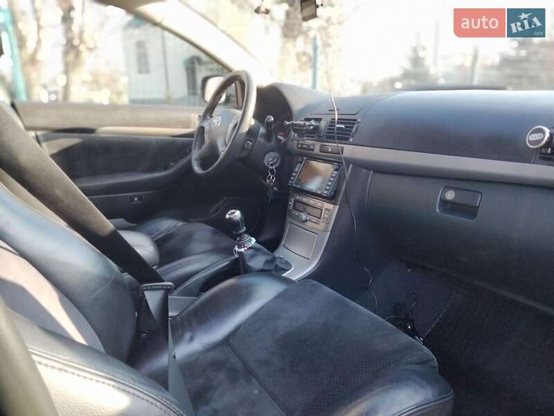 Универсал Toyota Avensis 2007 в Луцке