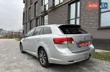 Универсал Toyota Avensis 2012 в Львове