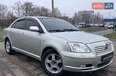 Седан Toyota Avensis 2005 в Николаеве