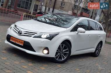 Універсал Toyota Avensis 2013 в Одесі