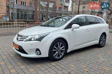 Універсал Toyota Avensis 2013 в Одесі