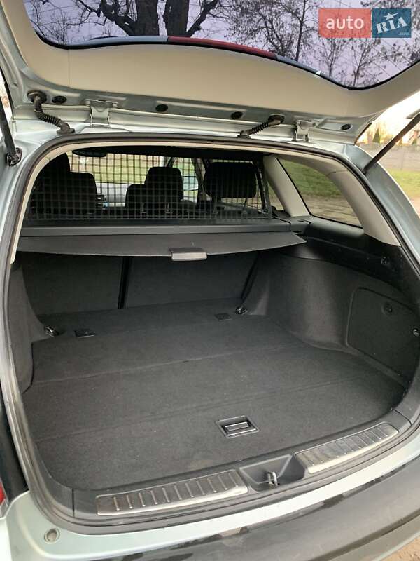 Універсал Toyota Avensis 2007 в Жовкві