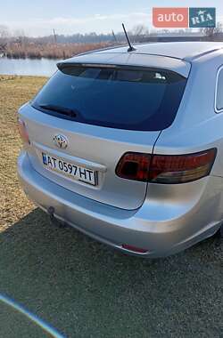 Універсал Toyota Avensis 2009 в Городенці