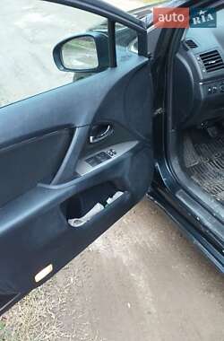 Универсал Toyota Avensis 2011 в 