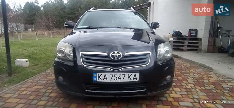 Универсал Toyota Avensis 2006 в Киеве