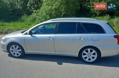 Універсал Toyota Avensis 2006 в Львові