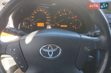 Универсал Toyota Avensis 2006 в Черкассах