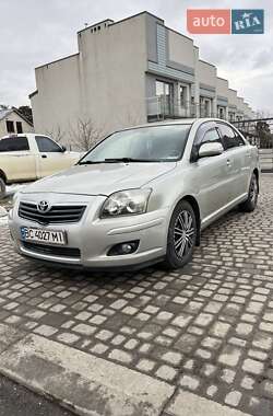 Седан Toyota Avensis 2006 в Львові