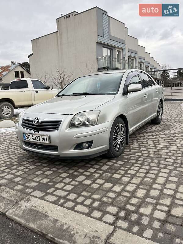 Седан Toyota Avensis 2006 в 