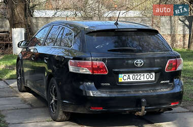 Універсал Toyota Avensis 2008 в Києві