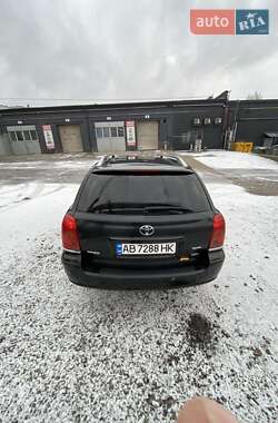 Универсал Toyota Avensis 2005 в Виннице