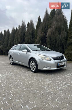 Универсал Toyota Avensis 2010 в Самборе