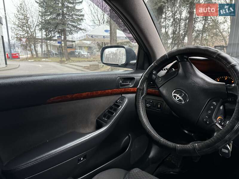 Универсал Toyota Avensis 2005 в Львове