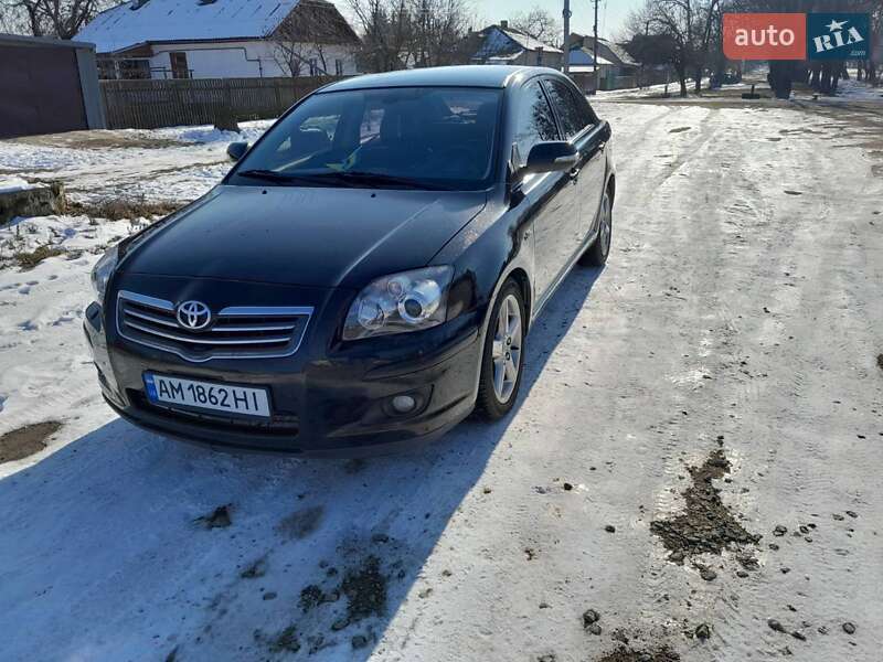 Ліфтбек Toyota Avensis 2007 в Радомишлі