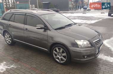 Універсал Toyota Avensis 2006 в Києві