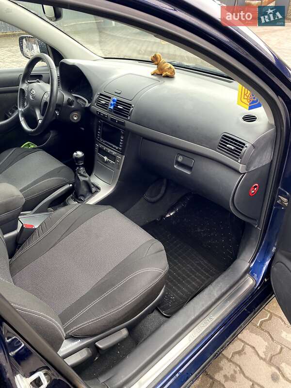 Універсал Toyota Avensis 2007 в Калуші