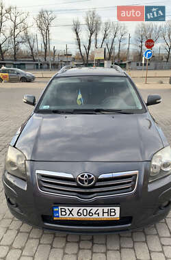 Универсал Toyota Avensis 2007 в Хмельницком