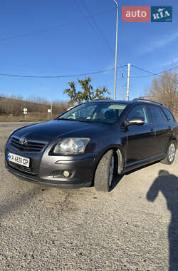 Універсал Toyota Avensis 2006 в Вишневому