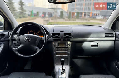 Седан Toyota Avensis 2007 в Києві