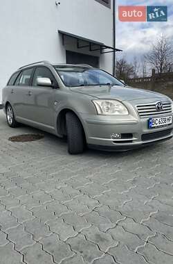 Універсал Toyota Avensis 2004 в 