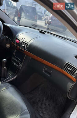 Седан Toyota Avensis 2008 в 