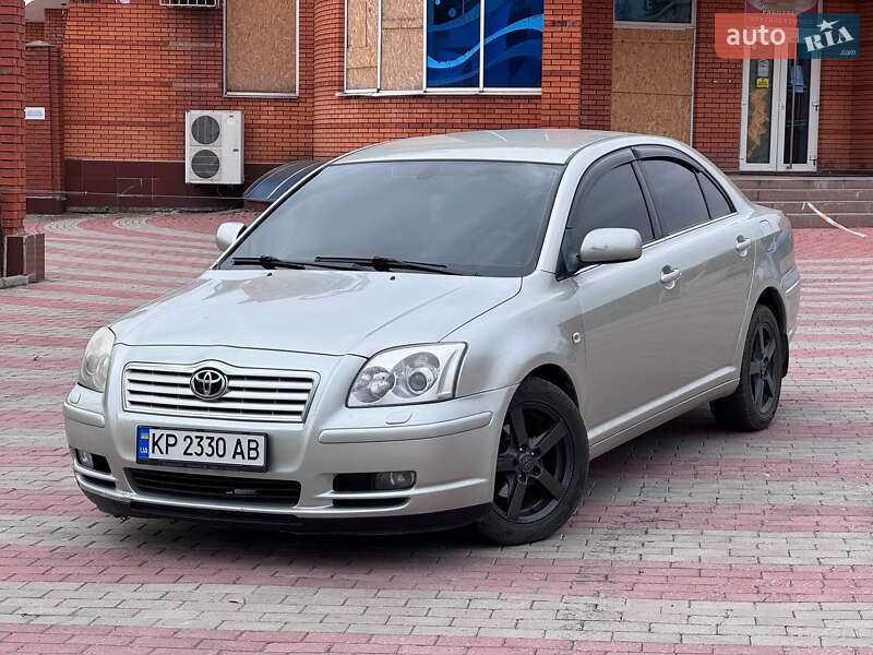 Toyota Avensis 2005