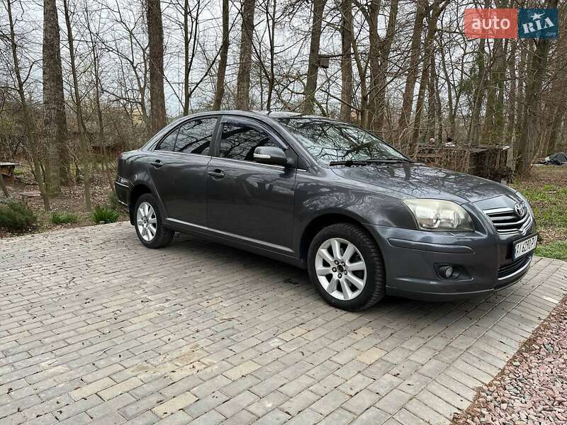Седан Toyota Avensis 2008 в Броварах