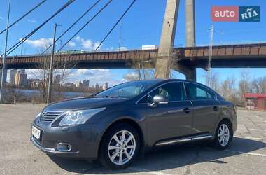 Седан Toyota Avensis 2009 в 