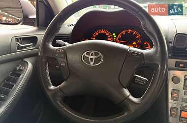 Универсал Toyota Avensis 2006 в 
