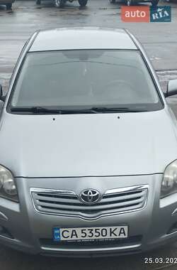 Седан Toyota Avensis 2008 в 
