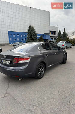 Седан Toyota Avensis 2011 в 