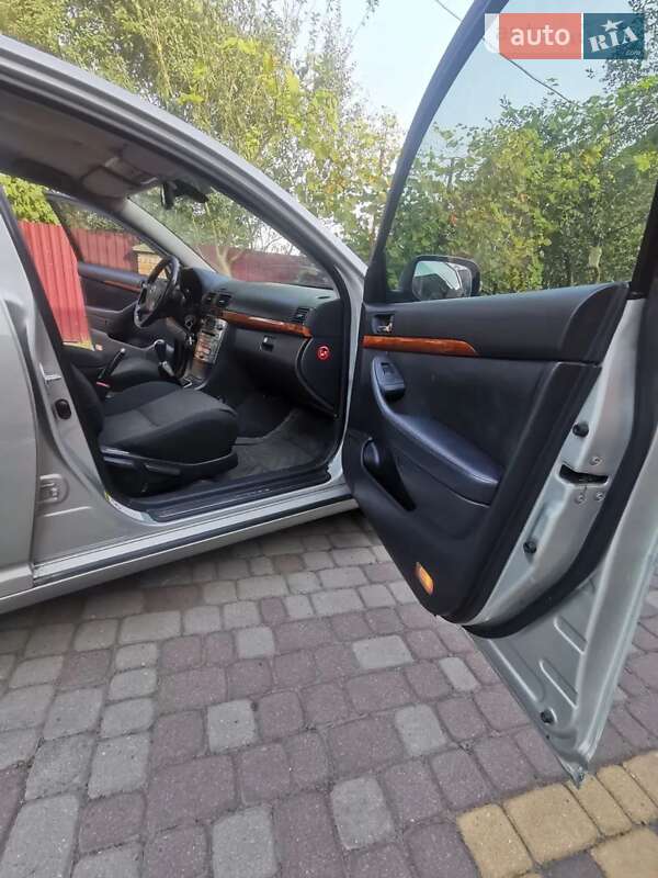 Седан Toyota Avensis 2007 в Староконстантинове фото 17 Седан Toyota Avensis 2007 в Староконстантинове
