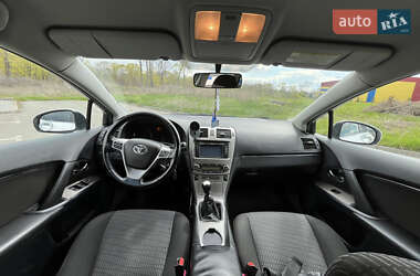 Універсал Toyota Avensis 2010 в 