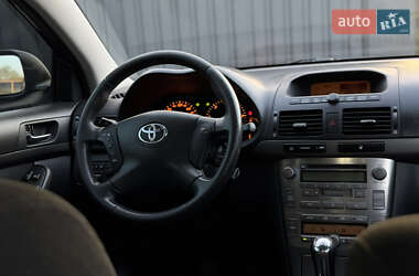 Универсал Toyota Avensis 2006 в 