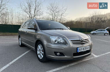 Універсал Toyota Avensis 2006 в 