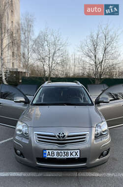 Універсал Toyota Avensis 2006 в 