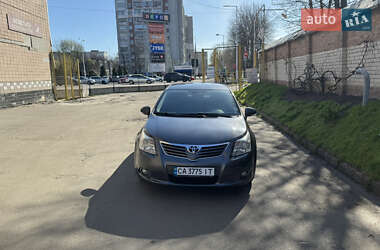 Седан Toyota Avensis 2009 в 
